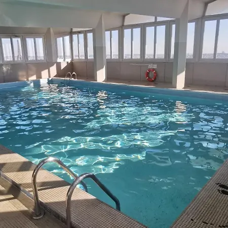 Apartament Vue Tour Eiffel - Piscine Privee Rooftop